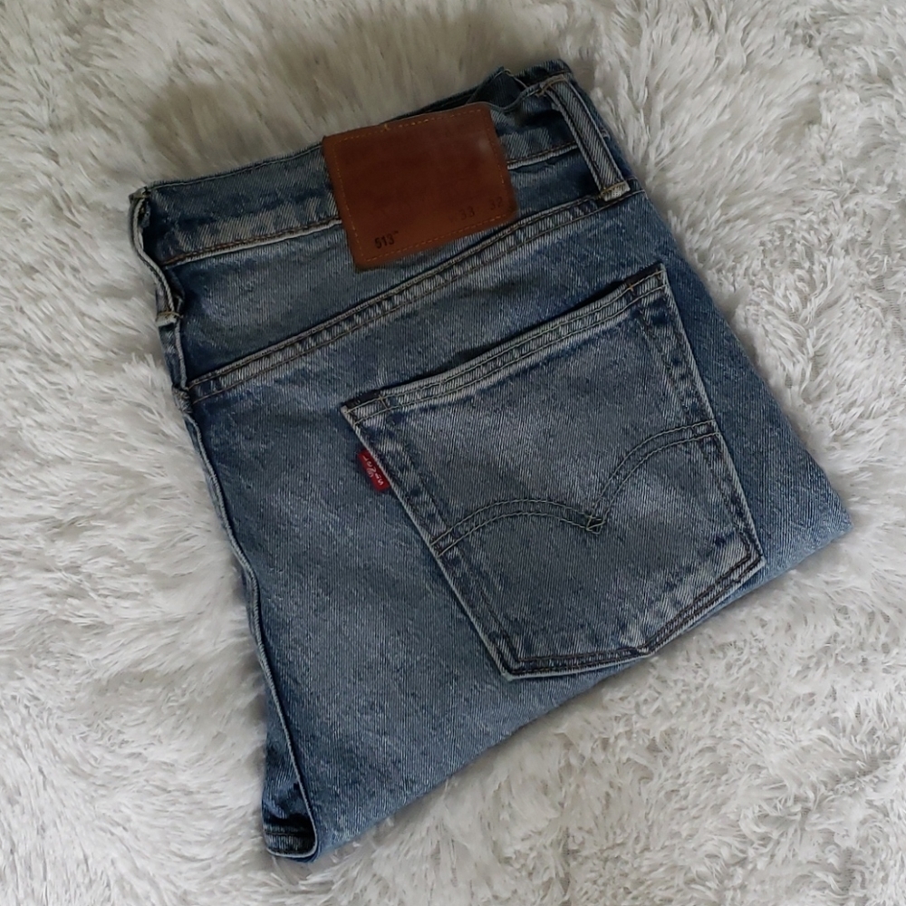 Levi's 33x32 513